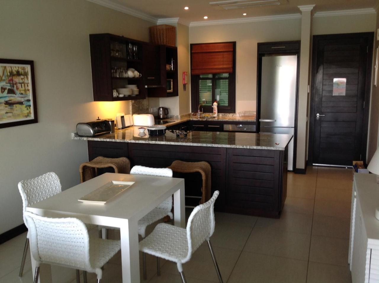 Eden Island Luxury Apartment Sea View Exterior photo